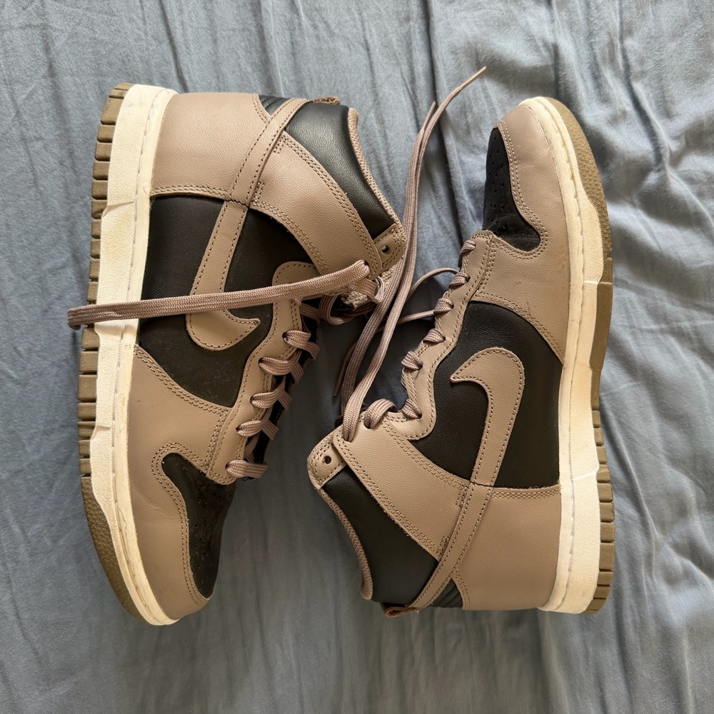 Nike Dunk High Retros